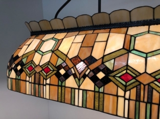 Tiffany Billard-Esstischlampe Geo